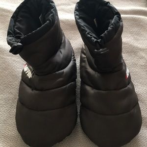 Baffin Unisex Brown Slippers